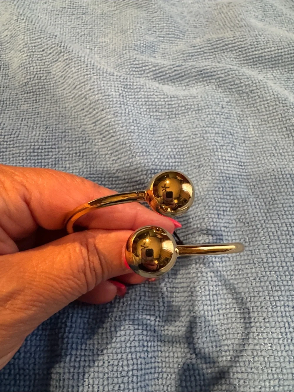 kate spade gold double-ball open cuff bracelet - Picture 3 of 4